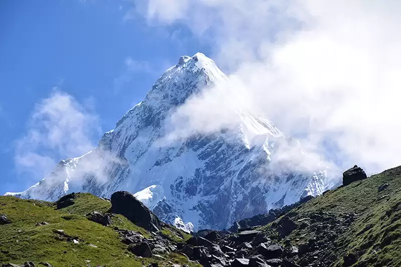 खयरलेकबाट देखिएको अन्नपूर्ण !