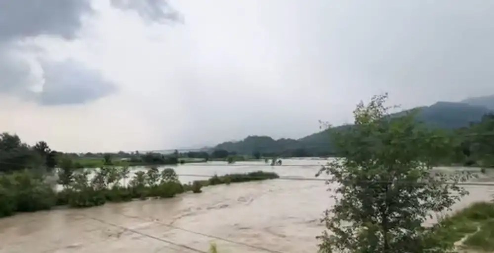 साना नदीमा बाढीको जोखिम बढ्ने, २० जिल्लामा सतर्क रहन आग्रह